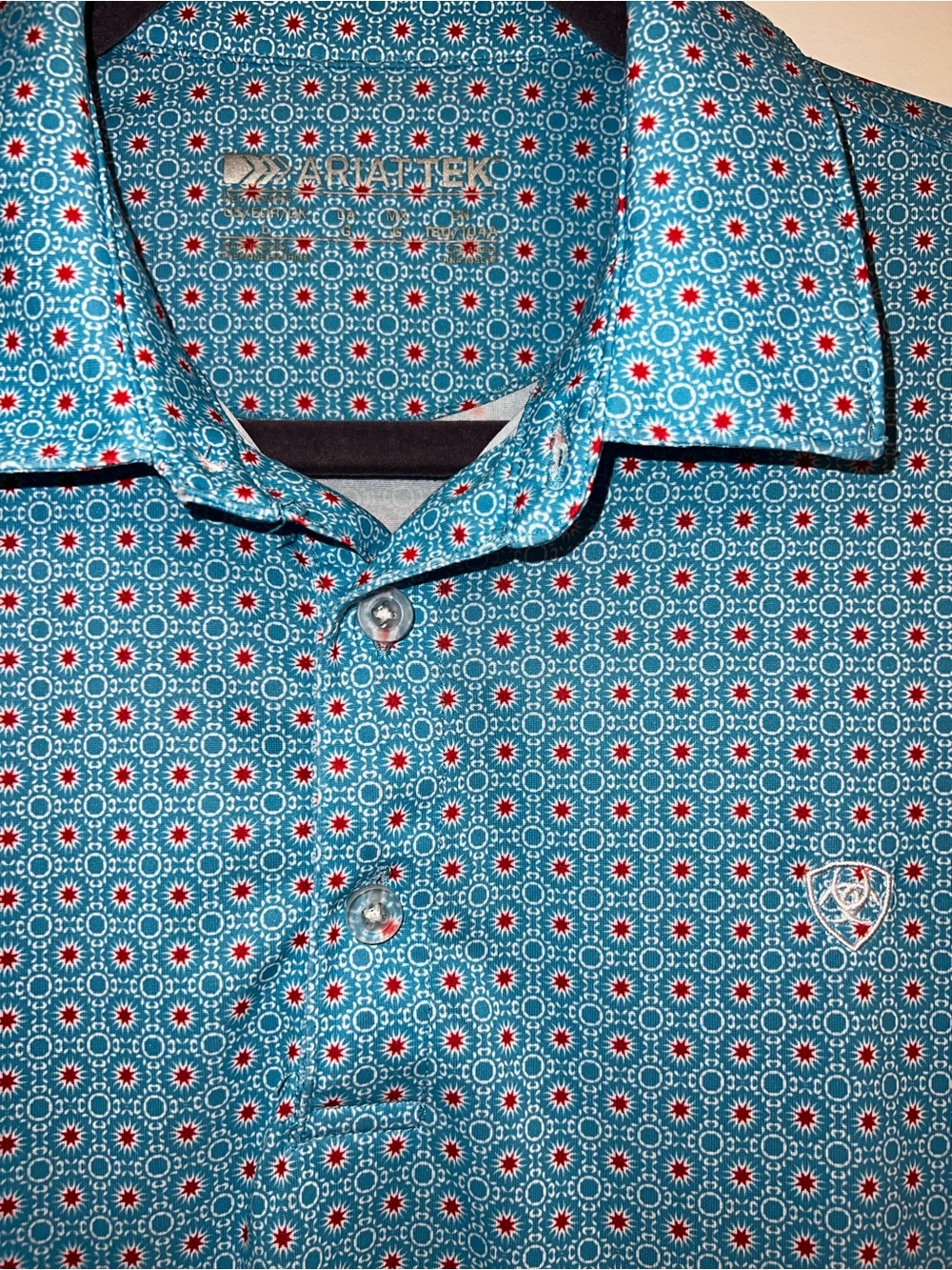 Ariat Tek Men’s AOP Teal Geometric Performance Polo Shirt Large - Picture 2 of 4